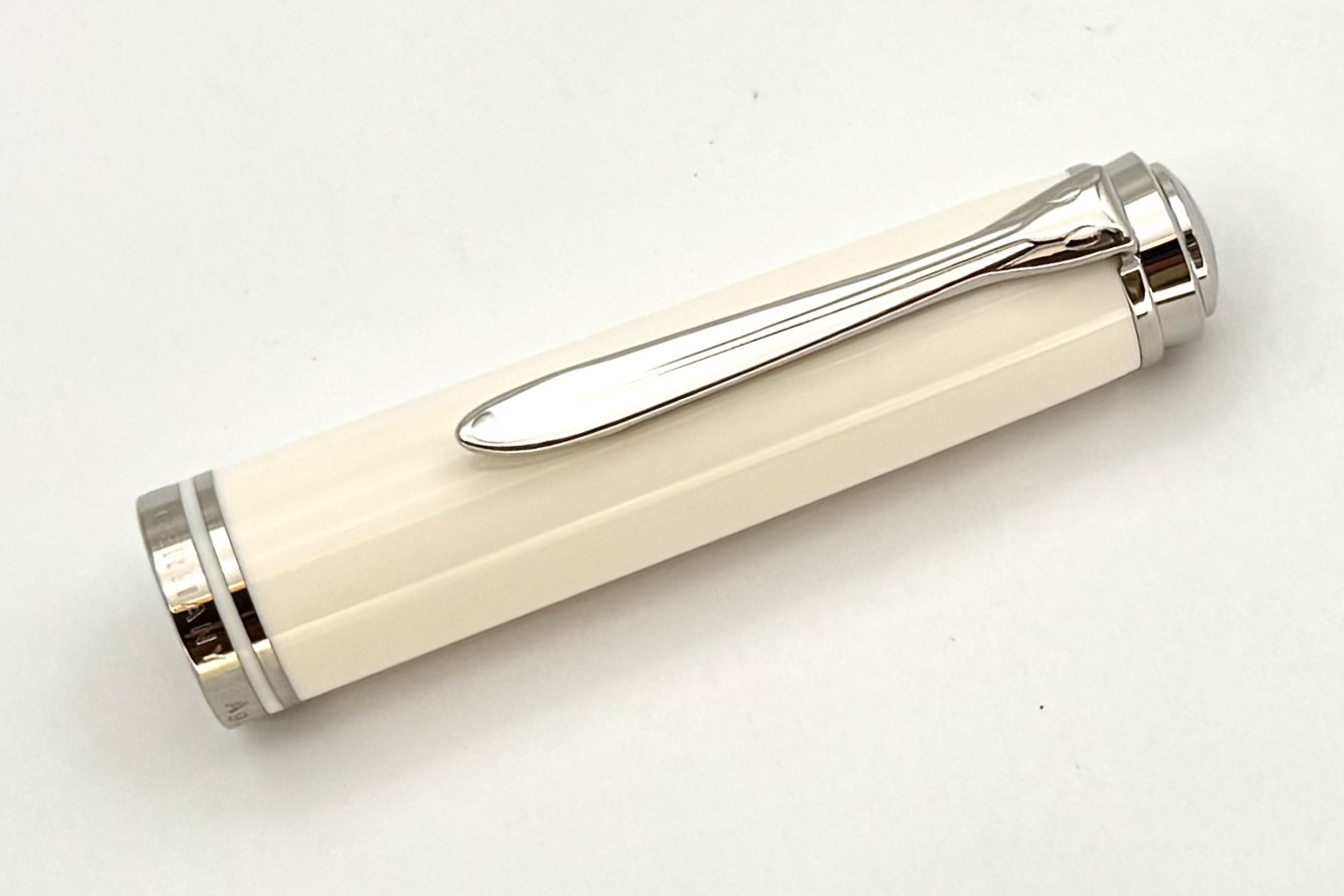 PelikanSEM910ToledoWhiteFP_I